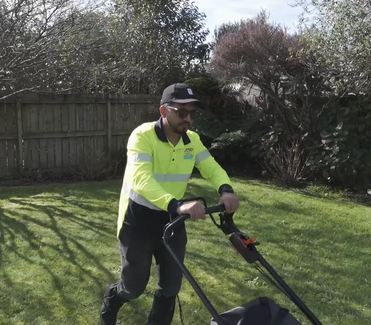 Welcome to Mesh Master Lawn Mowing